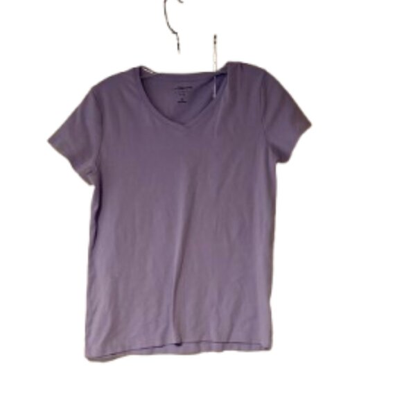 Croft & Barrow V Neck Classic Tee Shirt - Lavendar - Medium - Picture 1 of 3